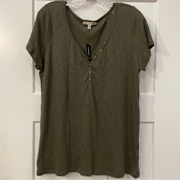 Express Tops Nwt Express Olive Green Henley Style Short Sleeve Tee